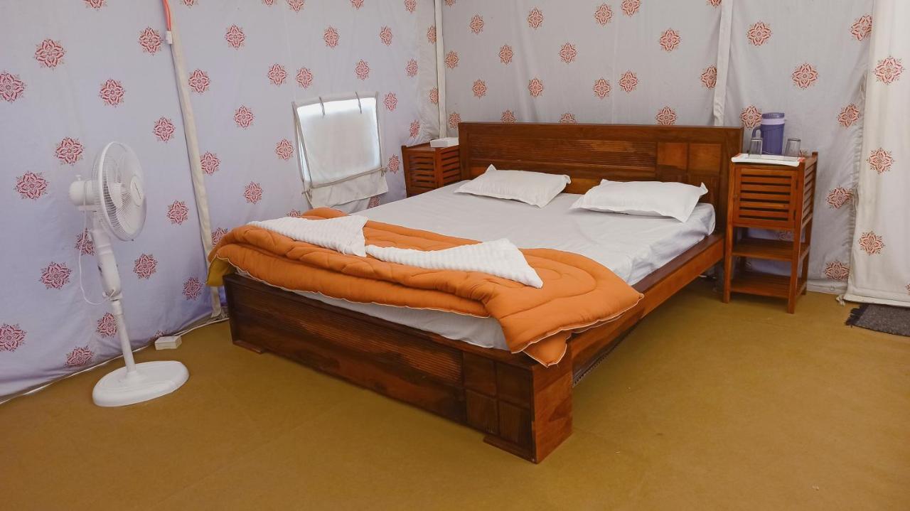 Kutch Classic Resort Camp Dhordo Esterno foto