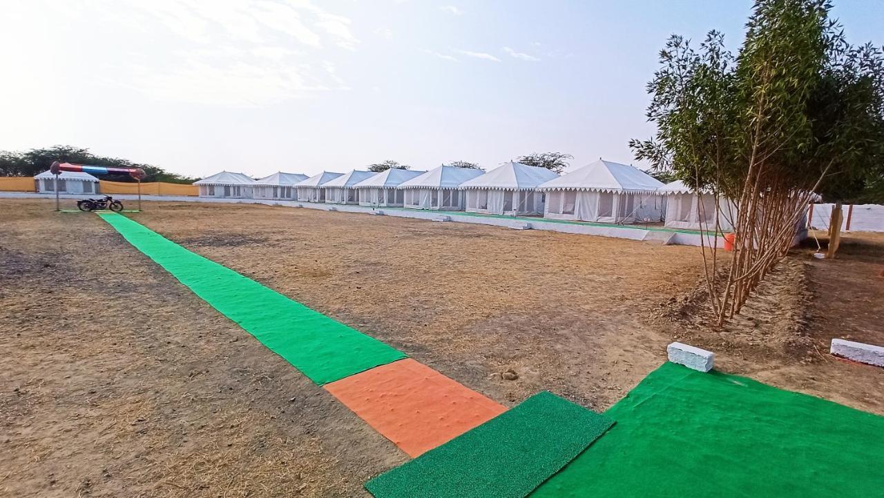 Kutch Classic Resort Camp Dhordo Esterno foto