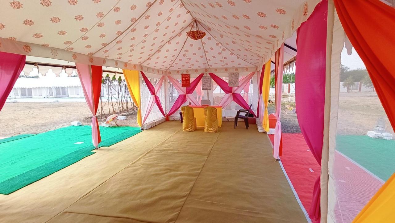 Kutch Classic Resort Camp Dhordo Esterno foto