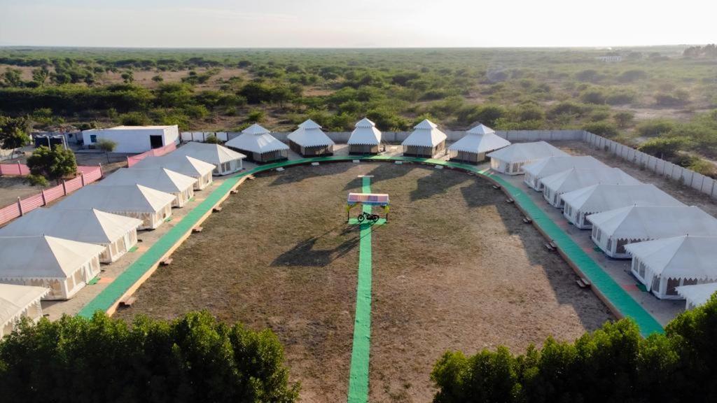 Kutch Classic Resort Camp Dhordo Esterno foto