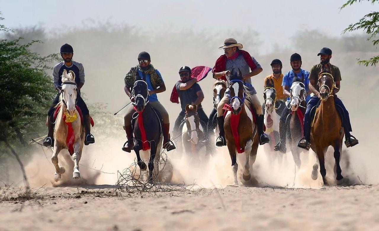 Kutch Classic Resort Camp Dhordo Esterno foto